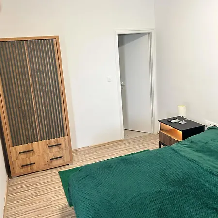 Nosztalgia Balaton Apartmanhaz Vonyarcvashegy Exterior photo