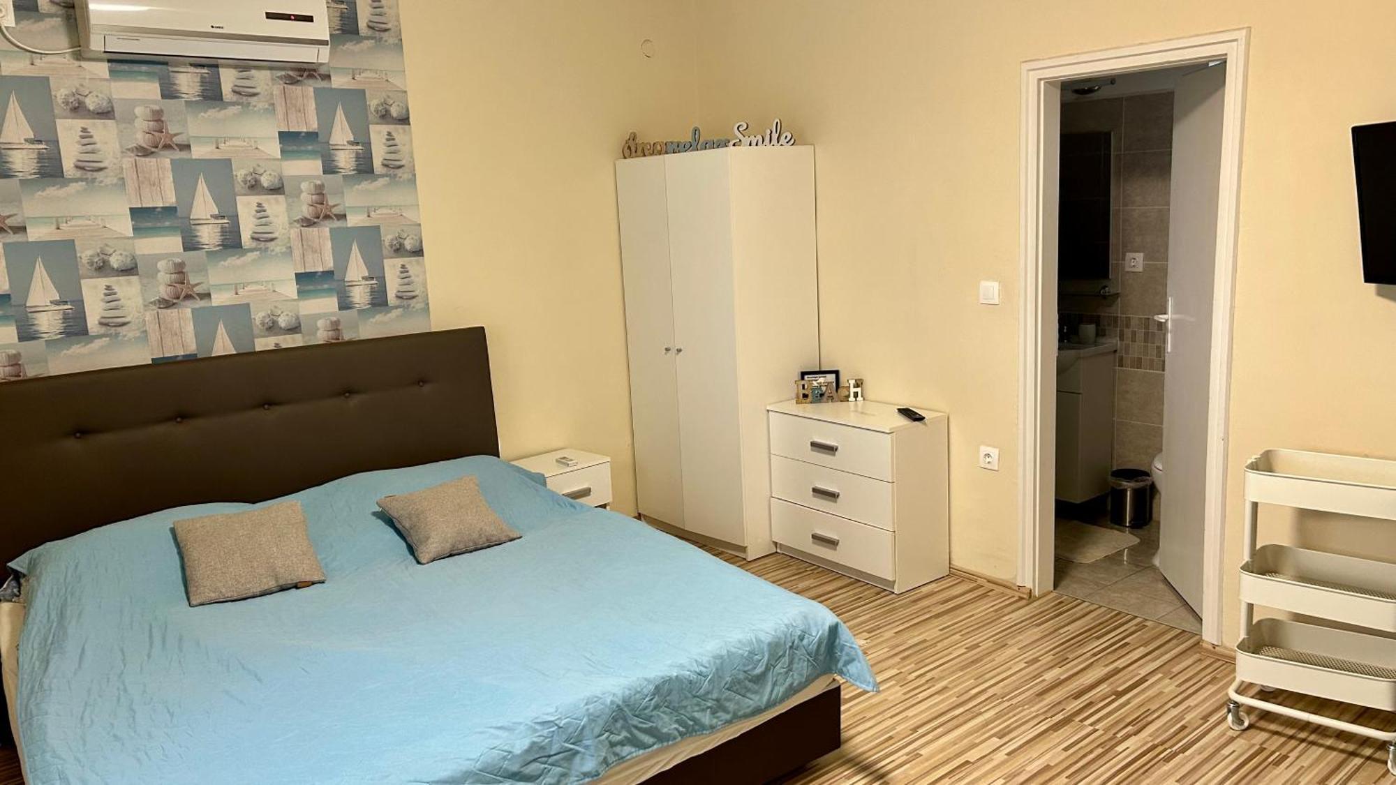 Nosztalgia Balaton Apartmanhaz * Vonyarcvashegy